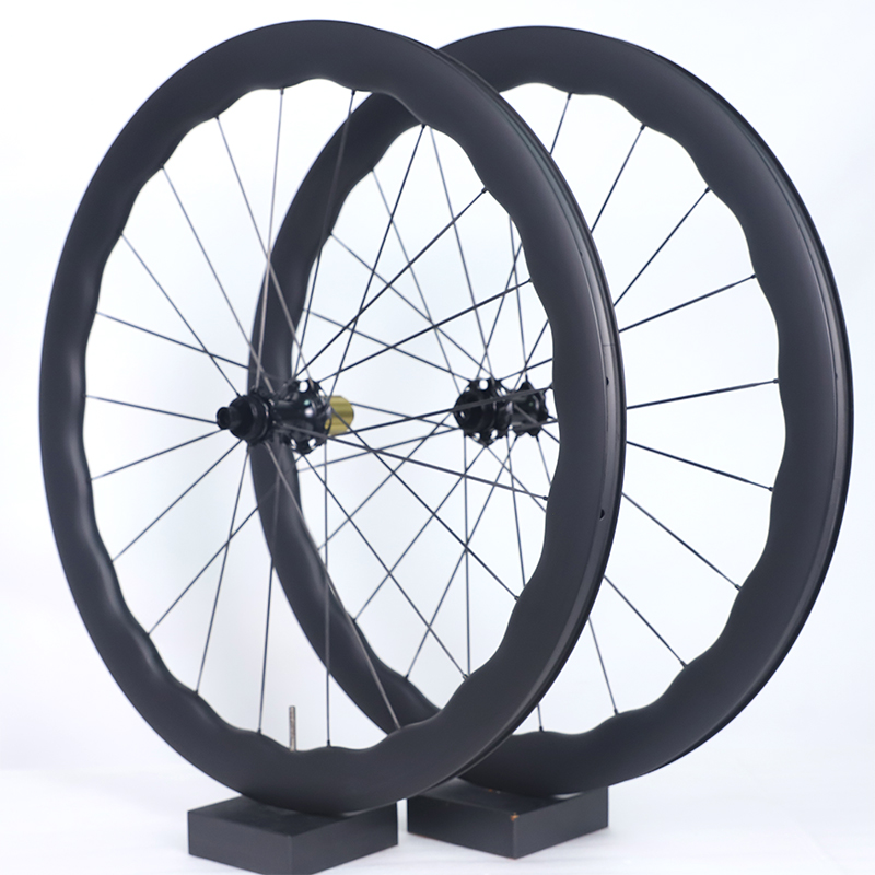 700c Carbonfaser-Laufradsatz,  – Disc Lock Brake Bewertung und Preis